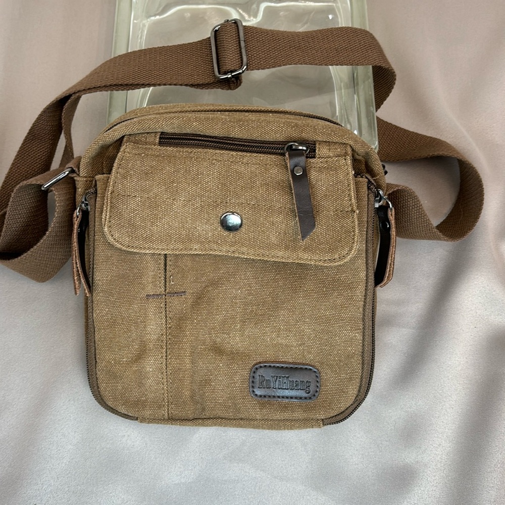 NWOT Ru YiHuang Canvas Shoulder/Crossbody Utility Bag